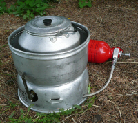 Picture of Trangia with kettle & multi-fuel burner, with control valve at the front